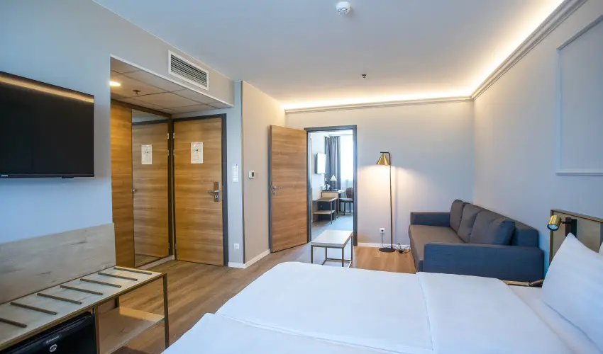 Expo Tower by Mellow Mood Hotels Budapest - M�rcius 15. 