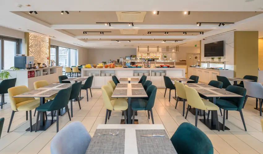 Expo Tower by Mellow Mood Hotels Budapest - M�rcius 15. 