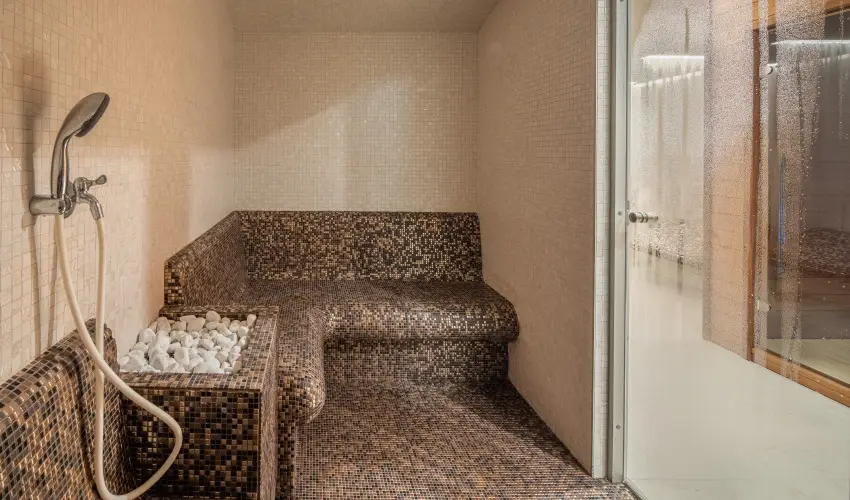 Fagus Hotel Sopron - M�rcius 15. (min. 3 �j)
