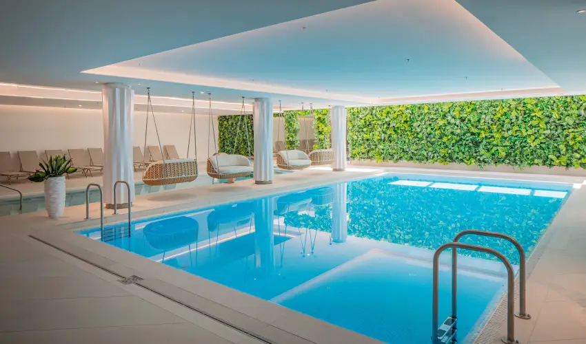 Fagus Hotel Sopron - M�rcius 15. (min. 3 �j)