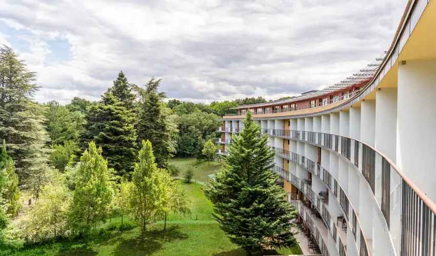 Fagus Hotel Sopron - M�rcius 15. (min. 3 �j)