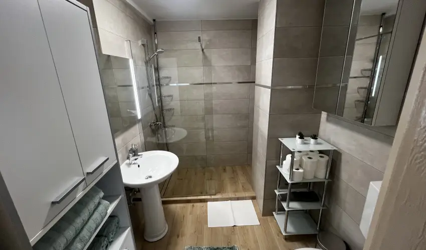 Fortuna Apartman K�szeg - M�rcius 15. (min. 2 �j)