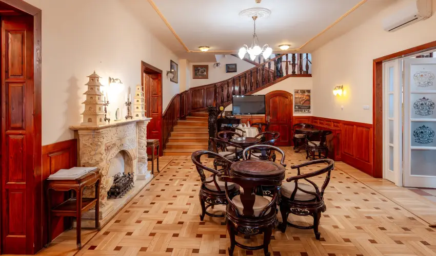 Fried Kast�ly Hotel Simontornya - M�rcius 15.  - teljes el�refizet�ssel (min. 2 �j)