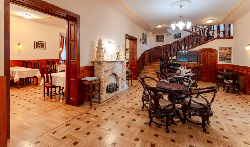 Fried Kast�ly Hotel Simontornya - M�rcius 15.  - teljes el�refizet�ssel (min. 2 �j)
