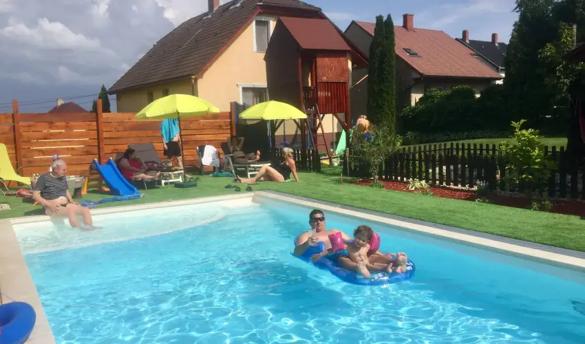 Mese Panzi� Zalakaros - M�rcius 15. 