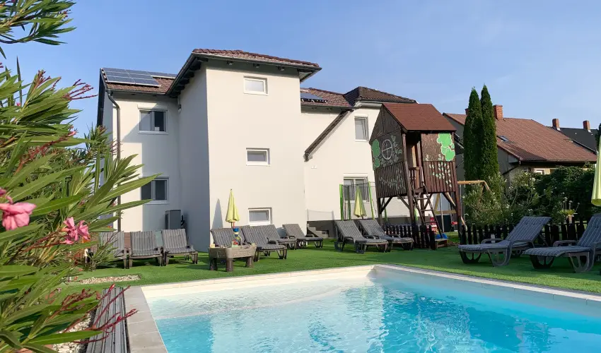 Mese Panzi� Zalakaros - M�rcius 15. 