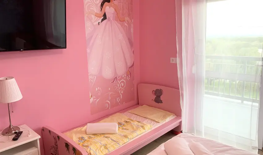 Mese Panzi� Zalakaros - M�rcius 15. 