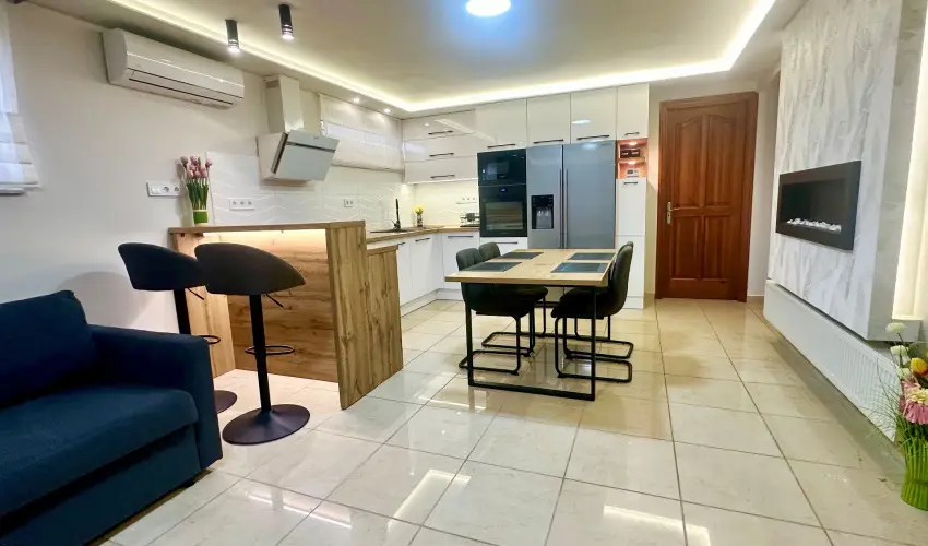 Mese Panzi� Zalakaros - M�rcius 15. 