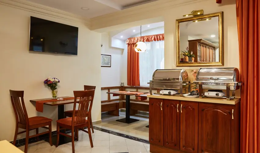 Gold Haus Panzi� Balatonf�red - M�rcius 15. 