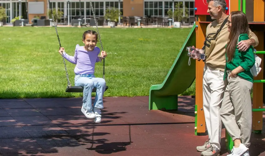 Gotthard Therme Hotel & Conference Szentgotth�rd - M�rcius 15.  (min. 2 �j)