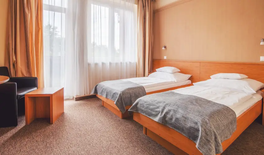 Granada Konferencia Wellness �s Sport Hotel Kecskem�t - M�rcius 15. 
