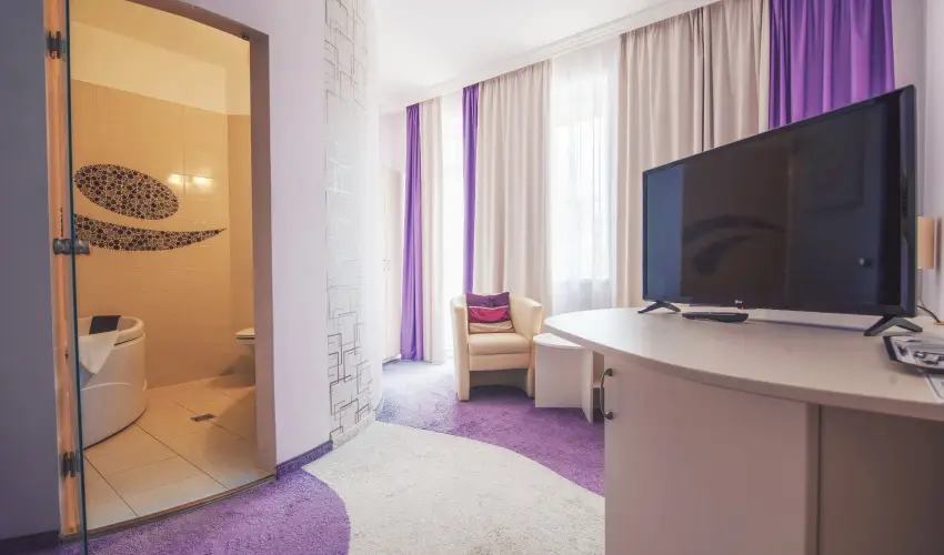 Granada Konferencia Wellness �s Sport Hotel Kecskem�t - M�rcius 15. 