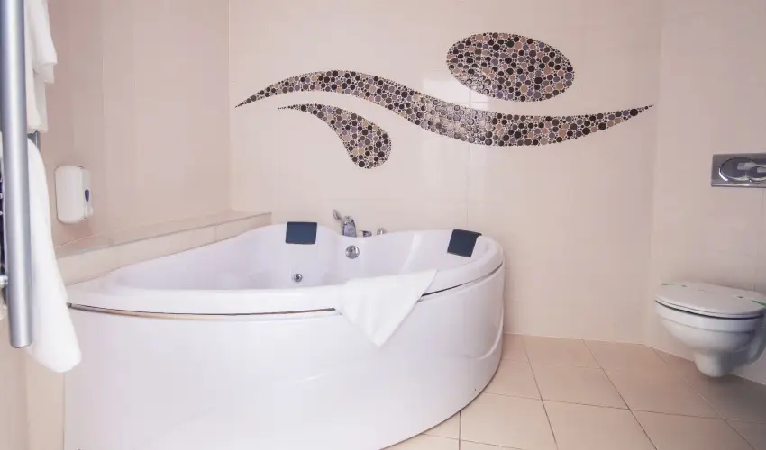 Granada Konferencia Wellness �s Sport Hotel Kecskem�t - M�rcius 15. 