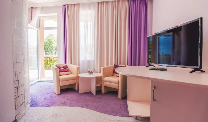 Granada Konferencia Wellness �s Sport Hotel Kecskem�t - M�rcius 15. 