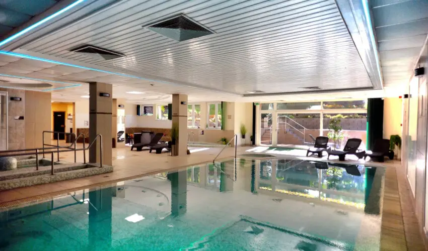 Granada Konferencia Wellness �s Sport Hotel Kecskem�t - M�rcius 15. 