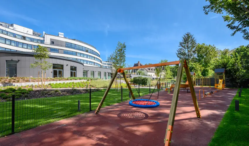 Grand Hotel Esztergom Esztergom - M�rcius 15. (min. 2 �j)