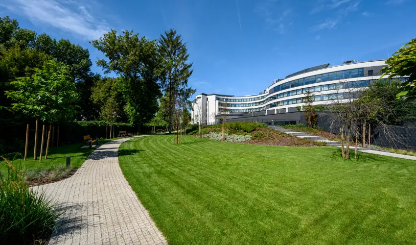 Grand Hotel Esztergom Esztergom - M�rcius 15. (min. 2 �j)