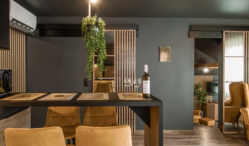 Greyhouse Apartments Hark�ny - M�rcius 15.