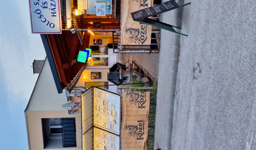 Grill Terasz �tterem �s Sz�ll�shely Mez�k�vesd - M�rcius 15. 