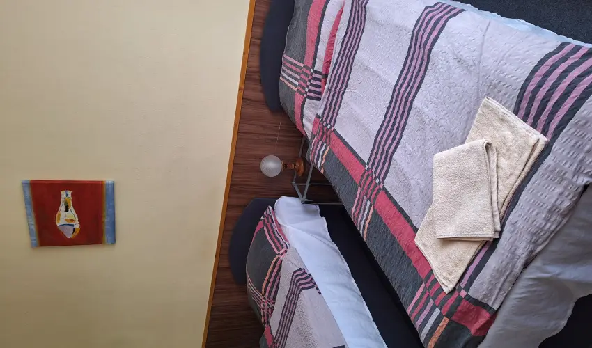 Grill Terasz �tterem �s Sz�ll�shely Mez�k�vesd - M�rcius 15. 