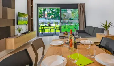 H55 Balatonlelle Apartmanh�zak Balatonlelle