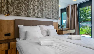 H55 Balatonlelle Apartmanh�zak Balatonlelle