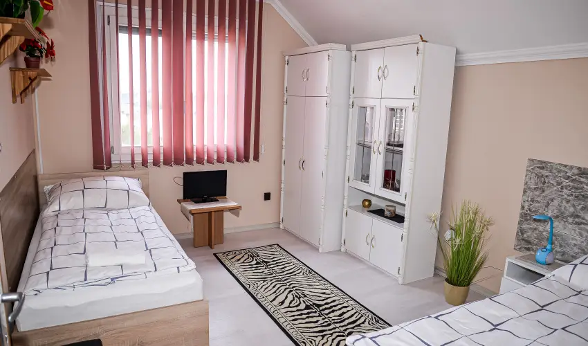 Hajnal Apartman Hajd�szoboszl� - M�rcius 15.