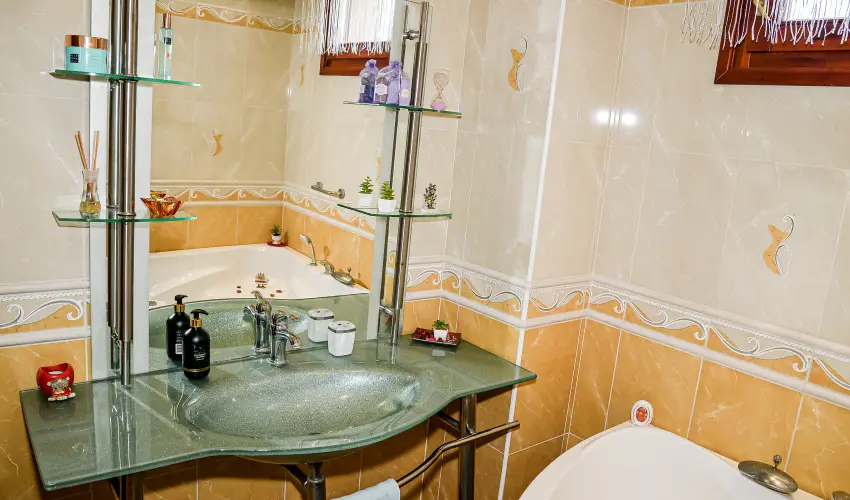 Hajnal Apartman Hajd�szoboszl� - M�rcius 15.