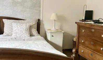 Halh�za Vend�gh�z Sirok