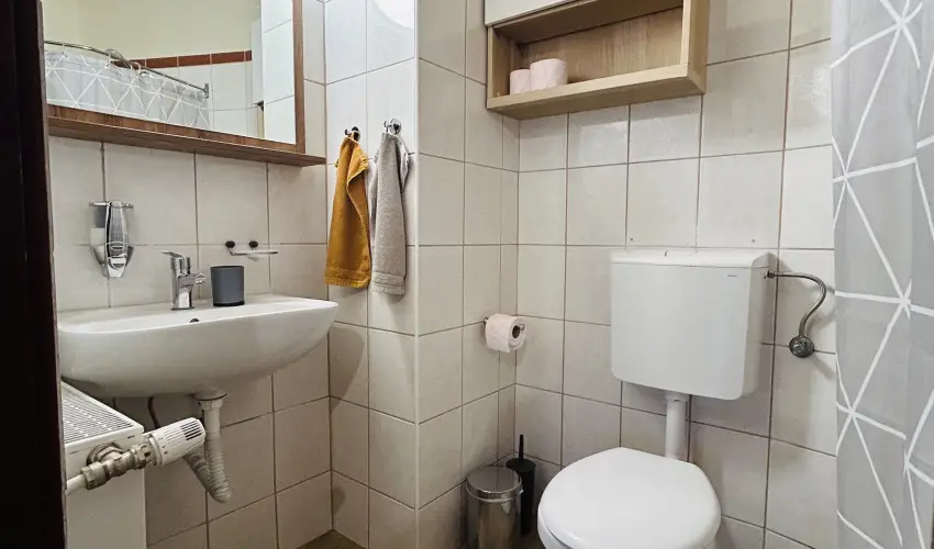 Harm�nia Vend�gh�z Miskolctapolca Miskolctapolca - M�rcius 15.