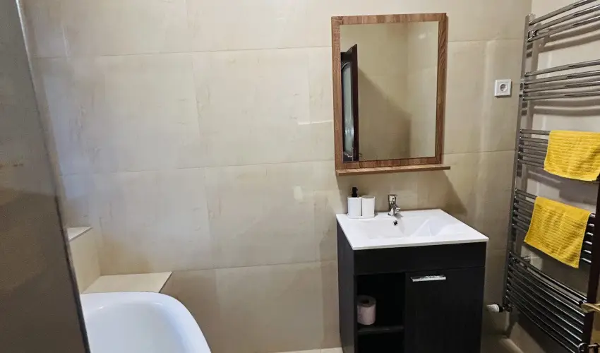 Harm�nia Vend�gh�z Miskolctapolca Miskolctapolca - M�rcius 15.