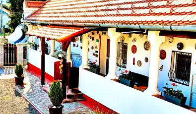 Harmony Vend�gh�z Egerszal�k