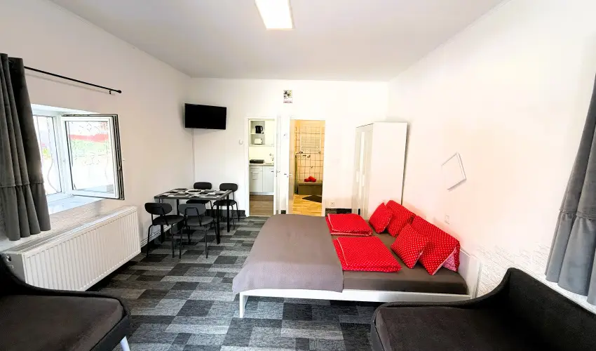 Harmony Vend�gh�z Egerszal�k - M�rcius 15. (min. 2 �j)