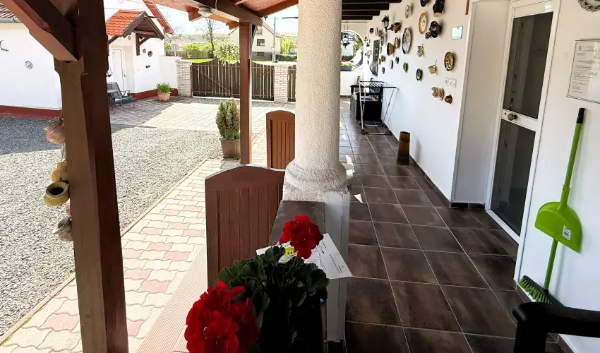 Harmony Vend�gh�z Egerszal�k - M�rcius 15. (min. 2 �j)