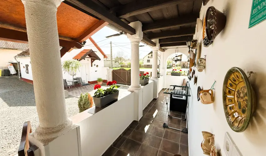 Harmony Vend�gh�z Egerszal�k - M�rcius 15. (min. 2 �j)