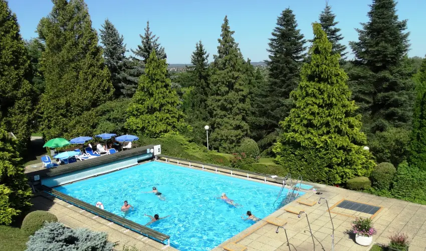 Ensana Thermal Aqua H�v�z - M�rcius 15. 