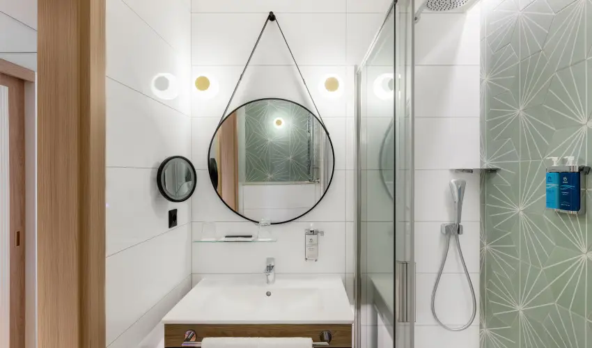 Ensana Thermal Aqua H�v�z - M�rcius 15. 