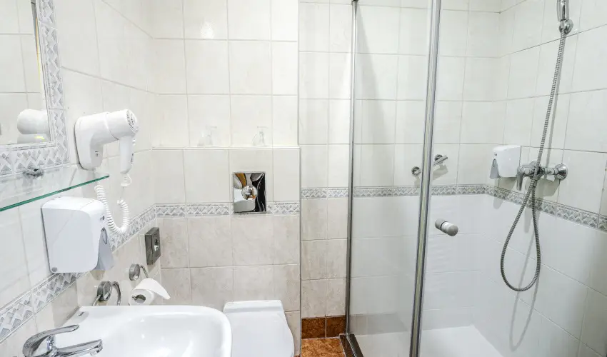Holiday Beach Budapest Wellness Hotel with Sauna Park Budapest - M�rcius 15.