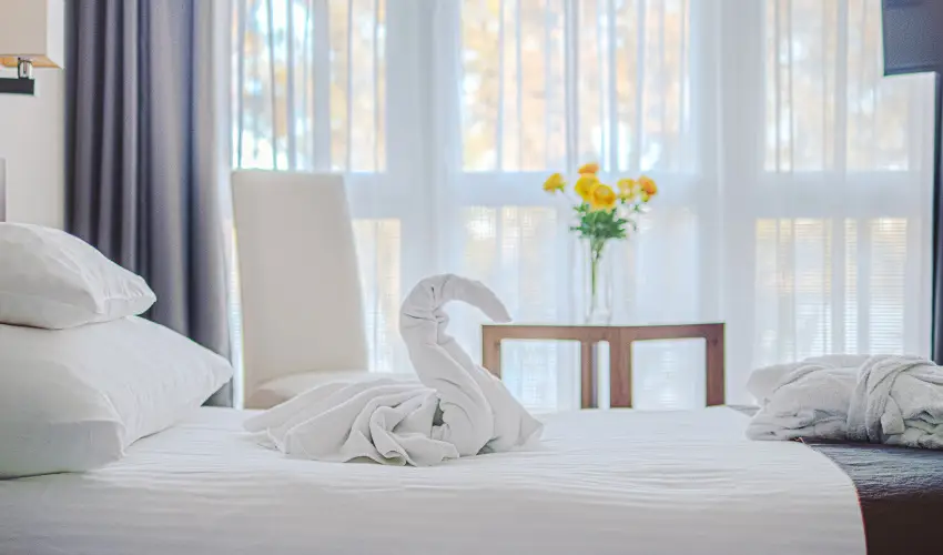 Holiday Beach Budapest Wellness Hotel with Sauna Park Budapest - M�rcius 15.