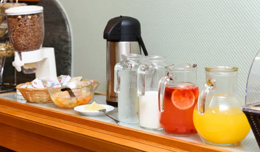 Holiday Club Apartman Hotel H�v�z H�v�z - M�rcius 15. 