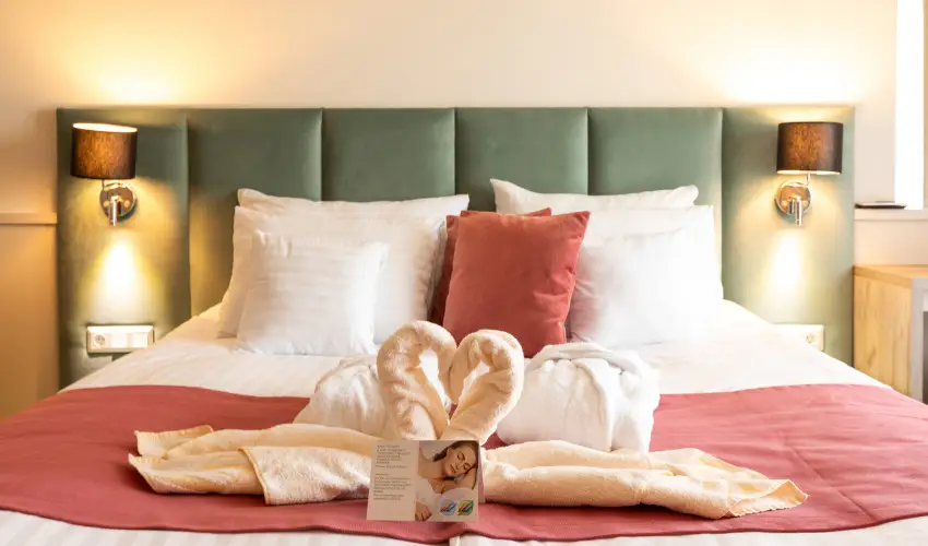 Holiday Club Apartman Hotel H�v�z H�v�z - M�rcius 15. 