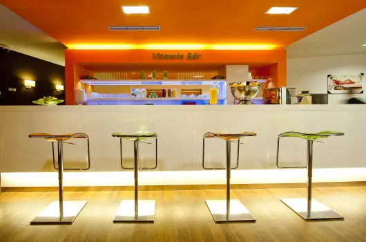 Abacus Business & Wellness Hotel - M�rcius 15. 