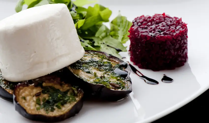 Abacus Business & Wellness Hotel Herceghalom - M�rcius 15. 