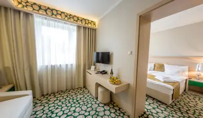 Hotel Aurum Family Hajd�szoboszl�