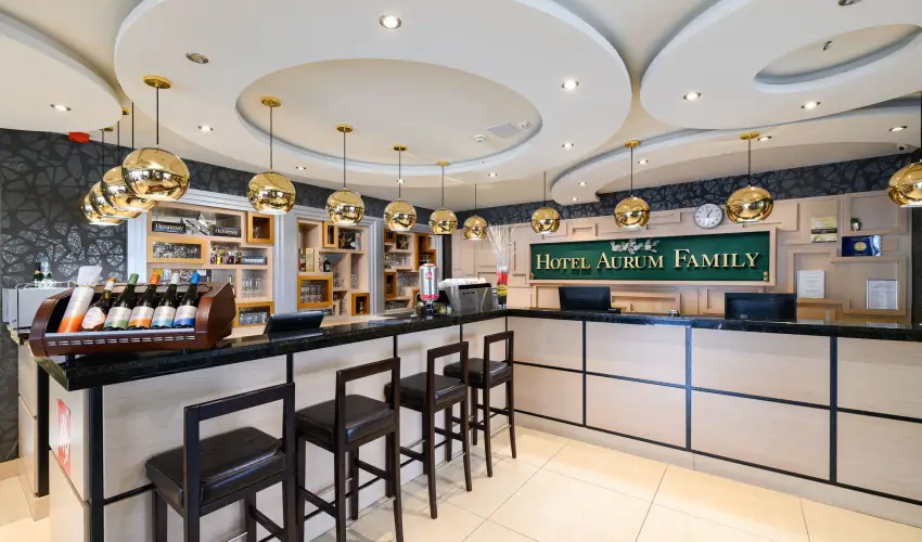 Hotel Aurum Family Hajd�szoboszl� - M�rcius 15. (min. 2 �j)