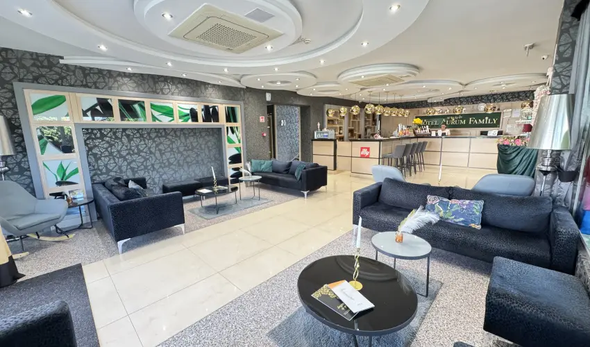 Hotel Aurum Family Hajd�szoboszl� - M�rcius 15. (min. 2 �j)