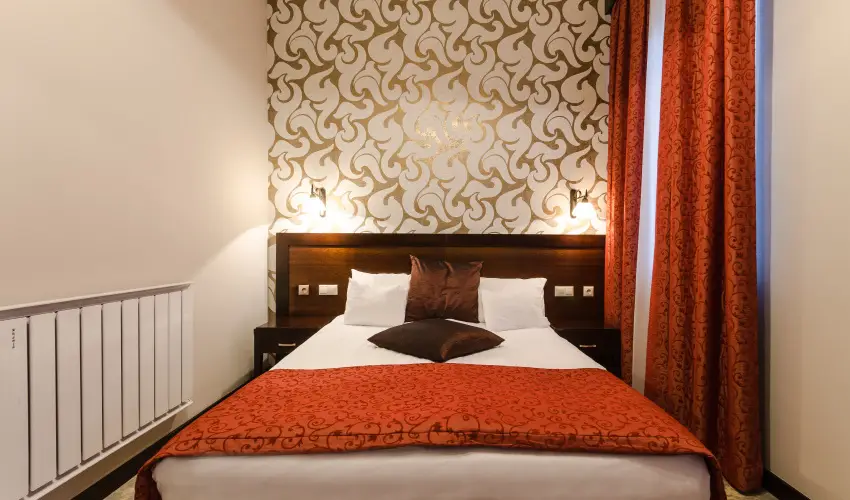 Hotel Aurum Hajd�szoboszl� - M�rcius 15. 