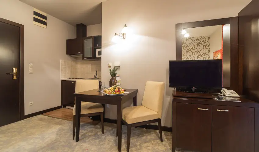 Hotel Aurum Hajd�szoboszl� - M�rcius 15. 