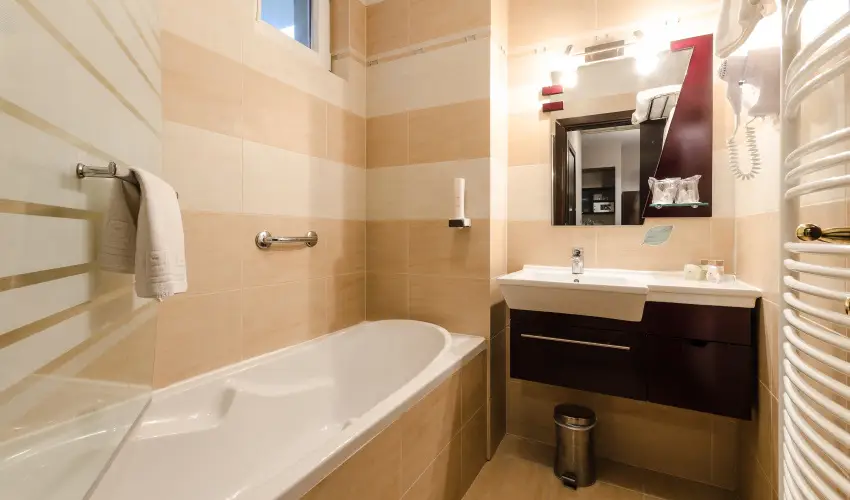 Hotel Aurum Hajd�szoboszl� - M�rcius 15. 