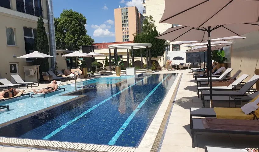 Hotel Aurum Hajd�szoboszl� - M�rcius 15. 